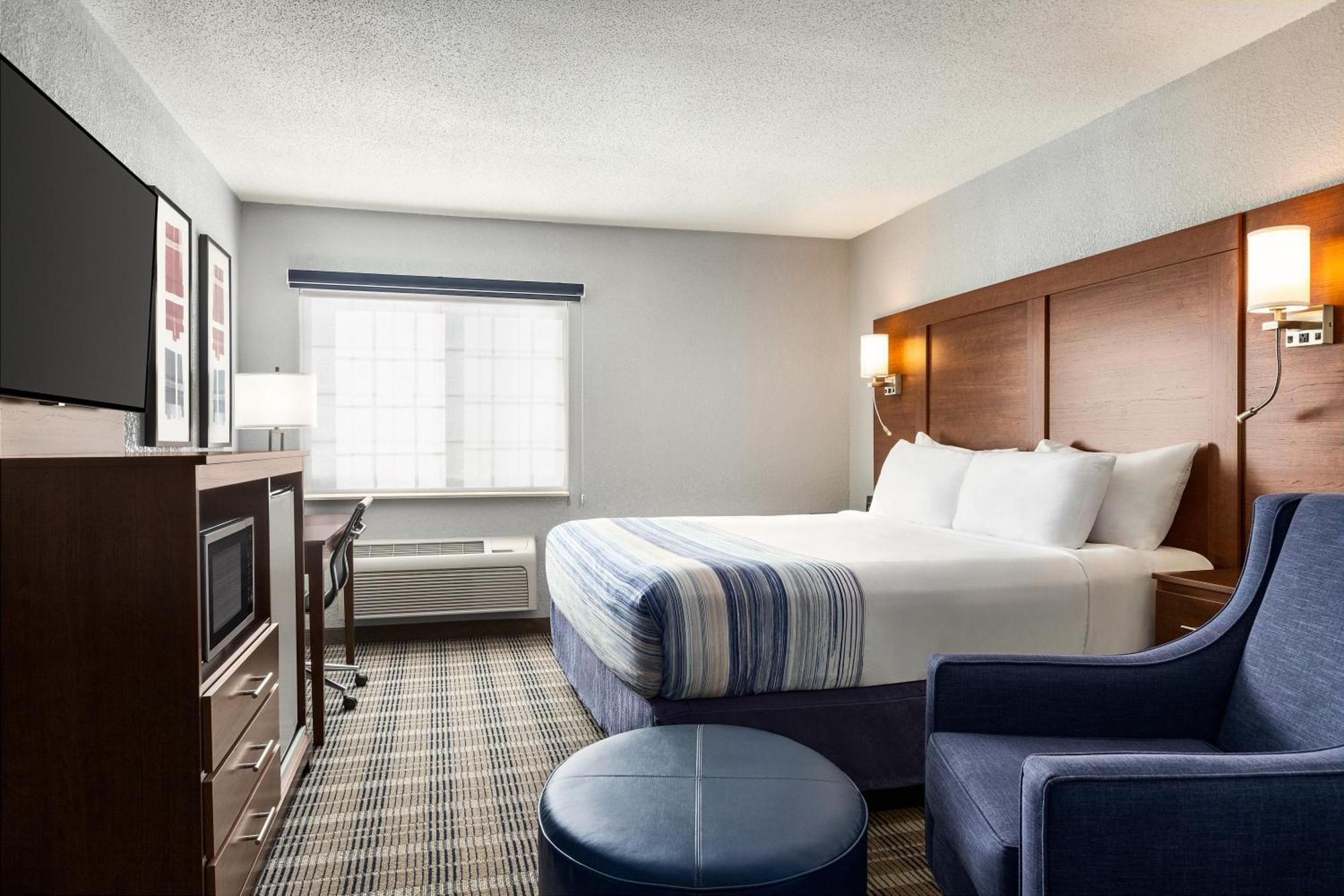 Americinn By Wyndham Williamsburg Extérieur photo