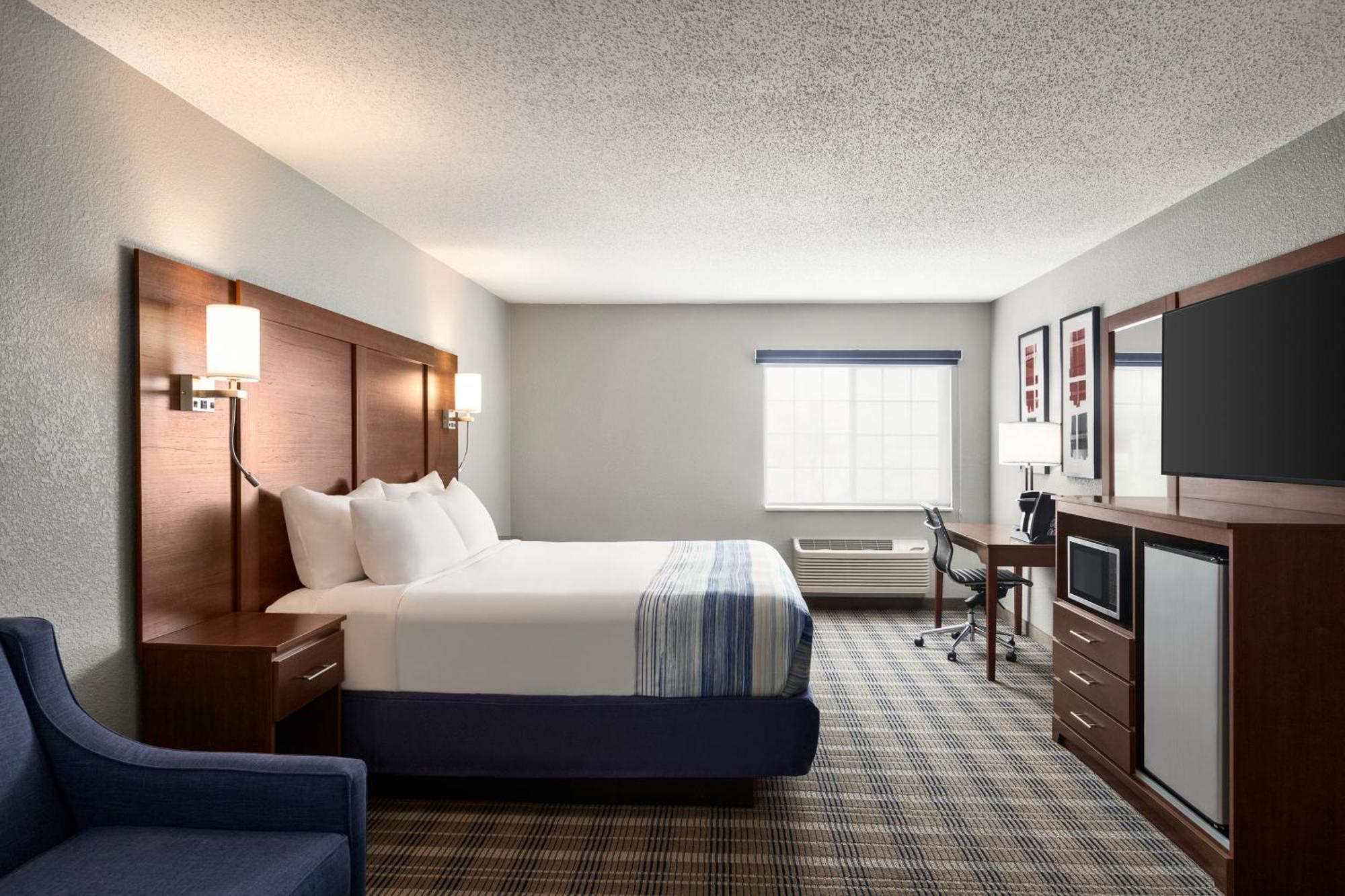 Americinn By Wyndham Williamsburg Extérieur photo